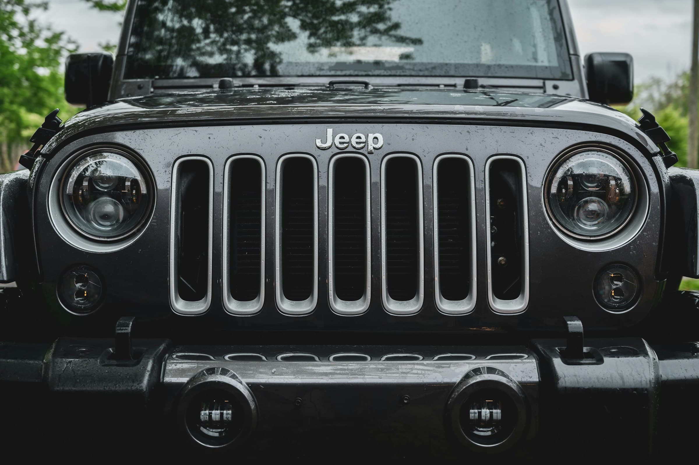Why Choose Jeep Collision Repair at C&D Autobody